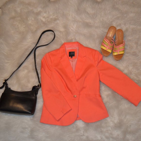 The Limited Blazer Bundle - Picture 12 of 13